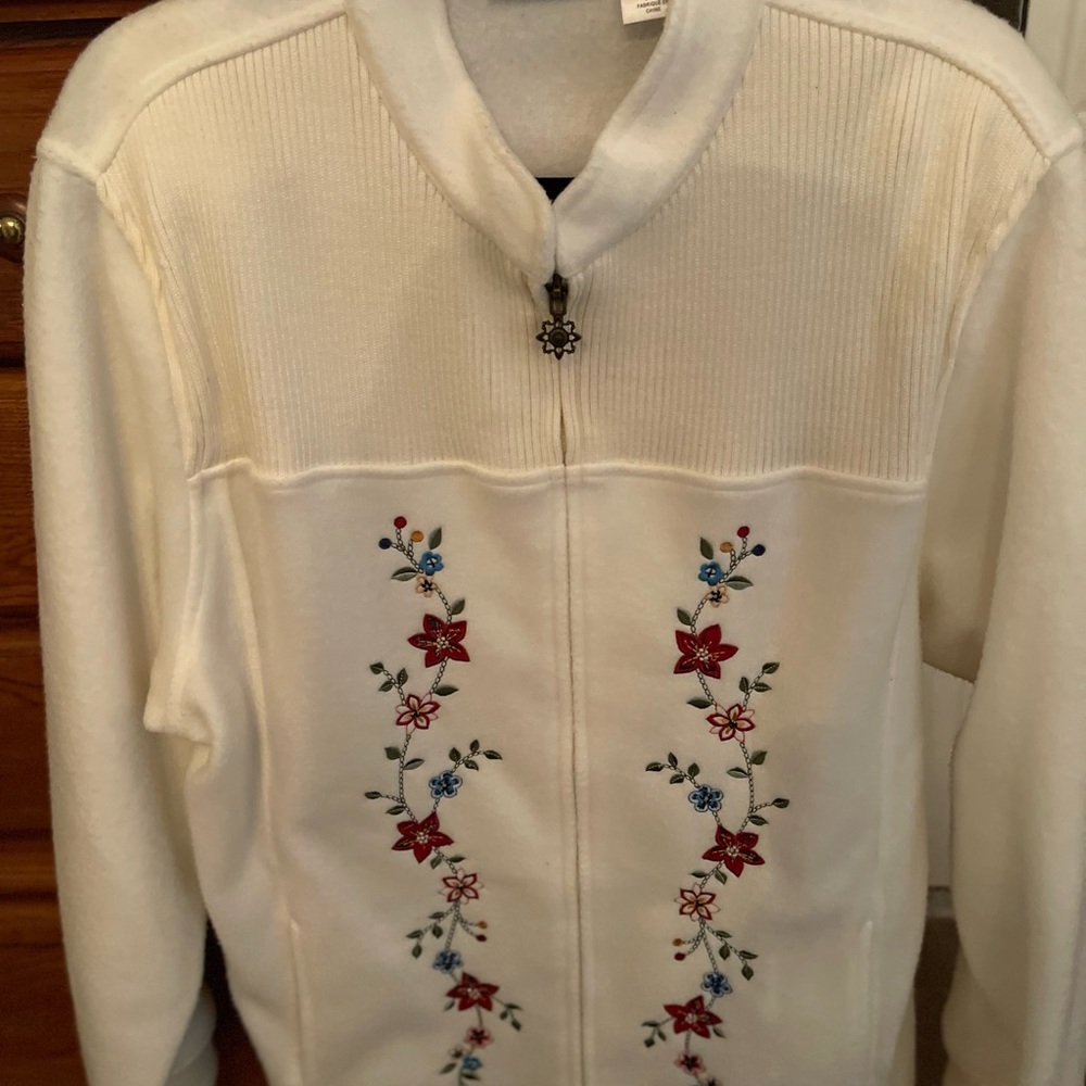 Womens Embroidery alfred dinner jacket. Sz L
